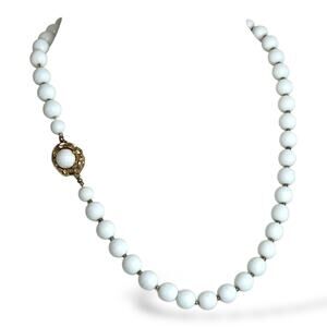 Vintage White Milk Glass Beaded Hand Knotted Gold Tone Box Clasp Necklace
